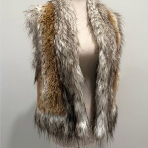 Cache Faux Fur Vest in Brown and Gray size Medium excellent condition!